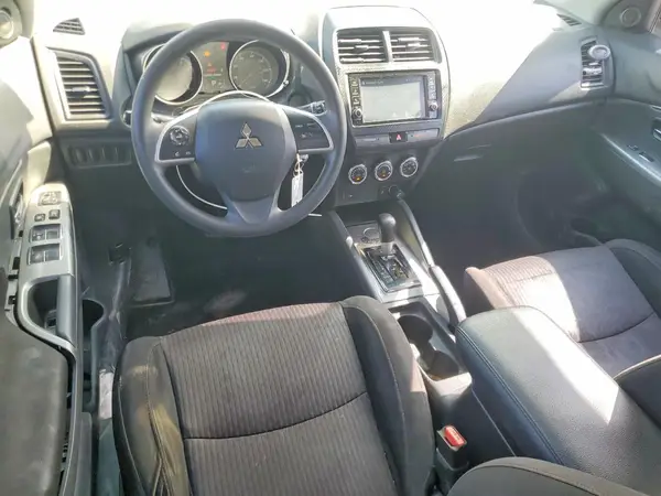JA4AP3AU6KU029530 2019 MITSUBISHI OUTLANDER - Image 8