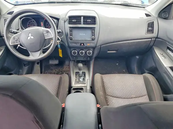 JA4AP3AU6KU032248 2019 MITSUBISHI OUTLANDER - Image 8