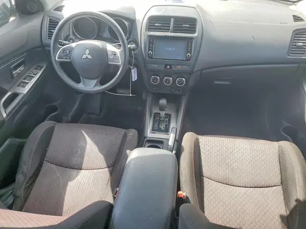 JA4AP3AU6KU032279 2019 MITSUBISHI OUTLANDER - Image 8