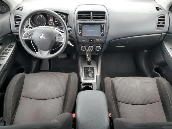 JA4AP3AU6KU034128 2019 MITSUBISHI OUTLANDER - Image 8