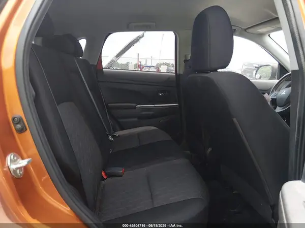 JA4AP3AU6LU008274 2020 MITSUBISHI OUTLANDER - Image 8