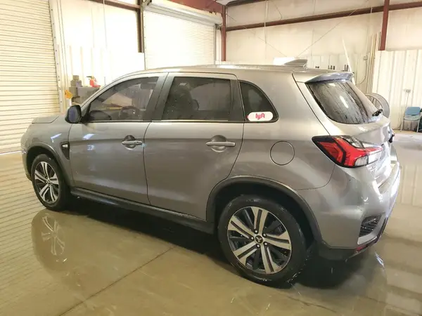 JA4AP3AU6LU012339 2020 MITSUBISHI OUTLANDER - Image 2