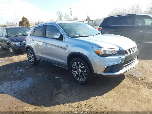 JA4AP3AU7GZ041163 2016 MITSUBISHI OUTLANDER - Image 1