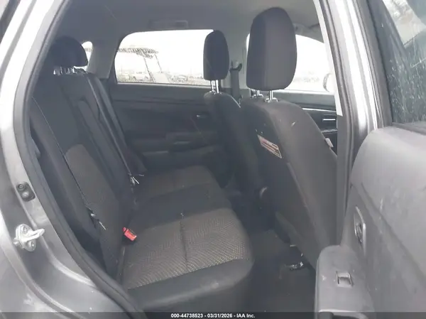 JA4AP3AU7GZ043737 2016 MITSUBISHI OUTLANDER - Image 8