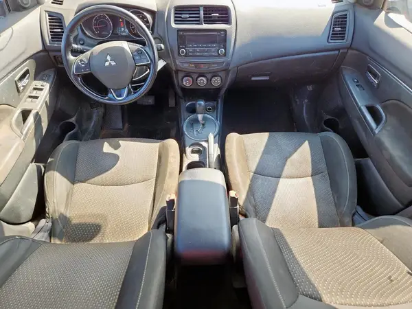JA4AP3AU7GZ049652 2016 MITSUBISHI OUTLANDER - Image 8