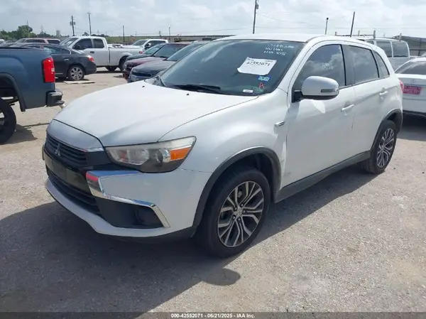 JA4AP3AU7GZ049912 2016 MITSUBISHI OUTLANDER - Image 2