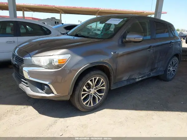 JA4AP3AU7GZ063132 2016 MITSUBISHI OUTLANDER - Image 2