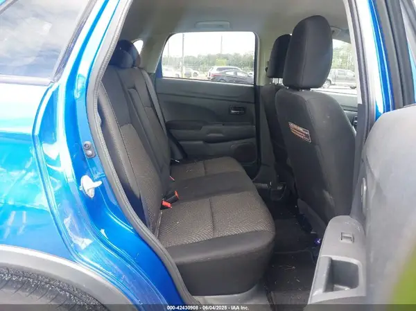 JA4AP3AU7GZ063230 2016 MITSUBISHI OUTLANDER - Image 8