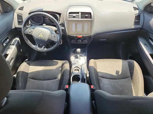 JA4AP3AU7GZ063339 2016 MITSUBISHI OUTLANDER - Image 8