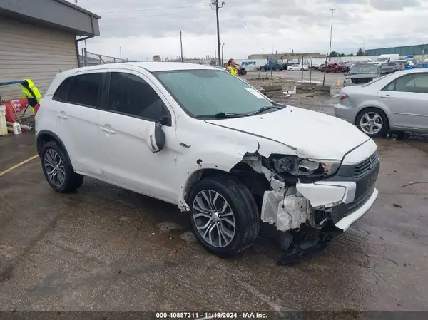 JA4AP3AU7GZ065897 2016 MITSUBISHI OUTLANDER - Image 1