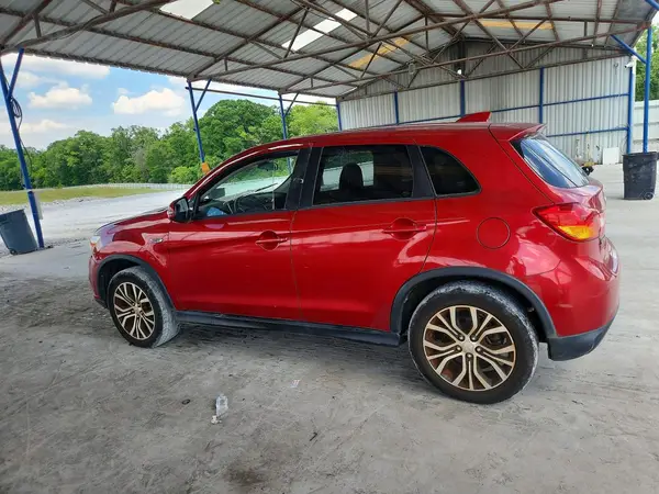 JA4AP3AU7HZ012053 2017 MITSUBISHI OUTLANDER - Image 2