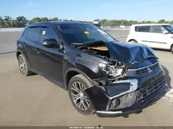 JA4AP3AU7HZ016443 2017 MITSUBISHI OUTLANDER