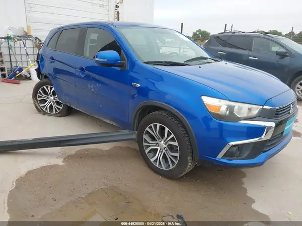 JA4AP3AU7HZ027295 2017 MITSUBISHI OUTLANDER - Image 1