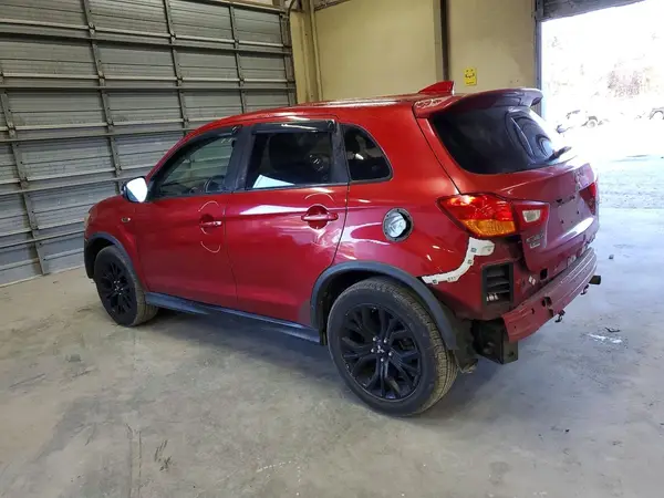 JA4AP3AU7HZ034148 2017 MITSUBISHI OUTLANDER - Image 2