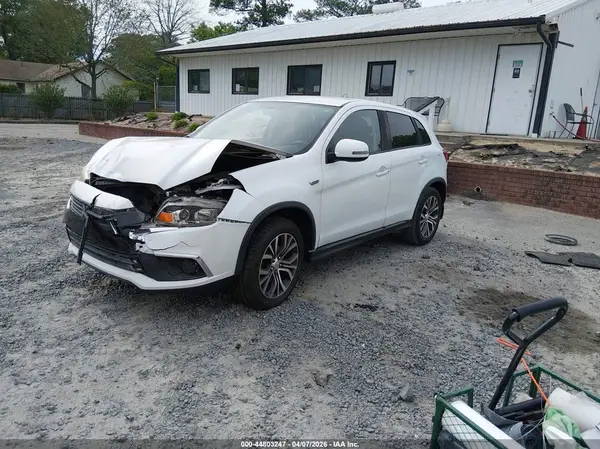 JA4AP3AU7HZ063245 2017 MITSUBISHI OUTLANDER - Image 2