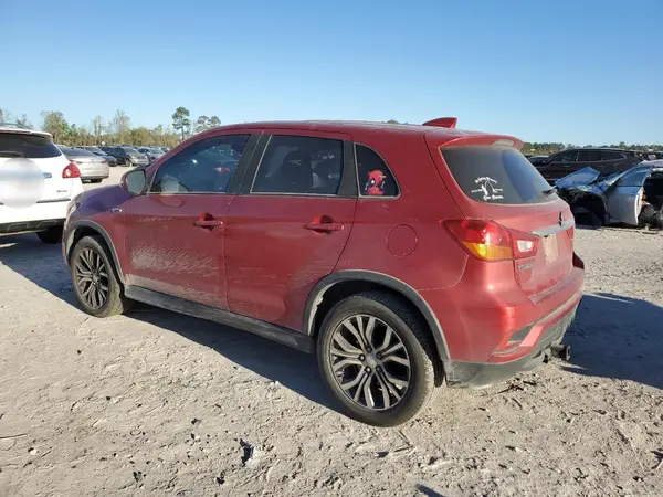 JA4AP3AU7JU002111 2018 MITSUBISHI OUTLANDER - Image 2