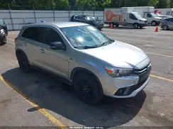 JA4AP3AU7JU012315 2018 MITSUBISHI OUTLANDER