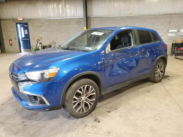 JA4AP3AU7JZ000944 2018 MITSUBISHI OUTLANDER - Image 1