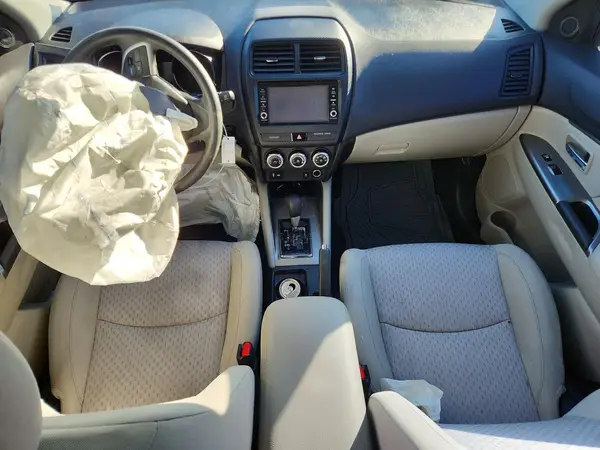 JA4AP3AU7JZ031076 2018 MITSUBISHI OUTLANDER - Image 8