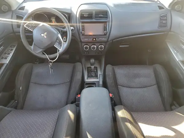 JA4AP3AU7KU005415 2019 MITSUBISHI OUTLANDER - Image 8