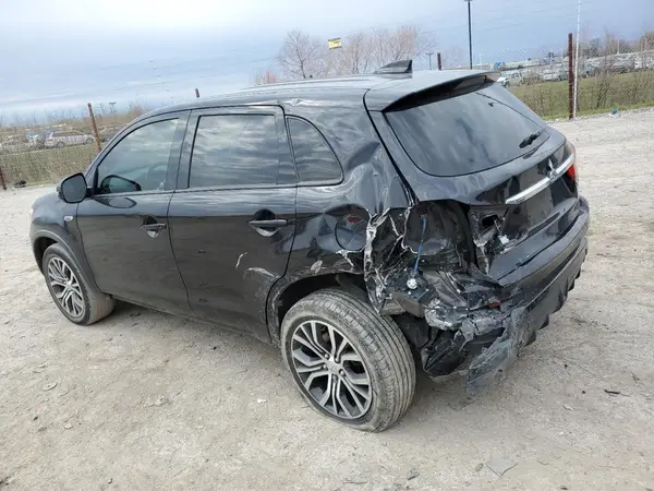 JA4AP3AU7KU005706 2019 MITSUBISHI OUTLANDER - Image 2