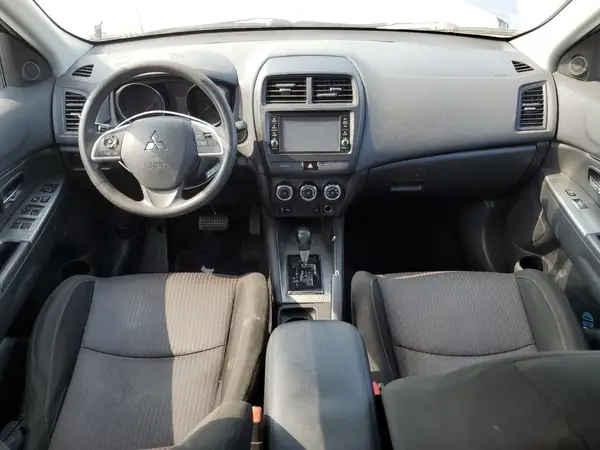 JA4AP3AU7KU006323 2019 MITSUBISHI OUTLANDER - Image 8