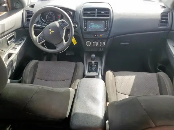 JA4AP3AU7KU007908 2019 MITSUBISHI OUTLANDER - Image 8