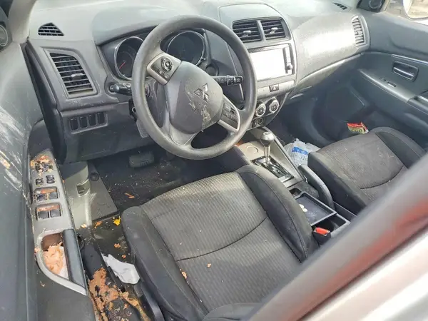 JA4AP3AU7KU009626 2019 MITSUBISHI OUTLANDER - Image 8