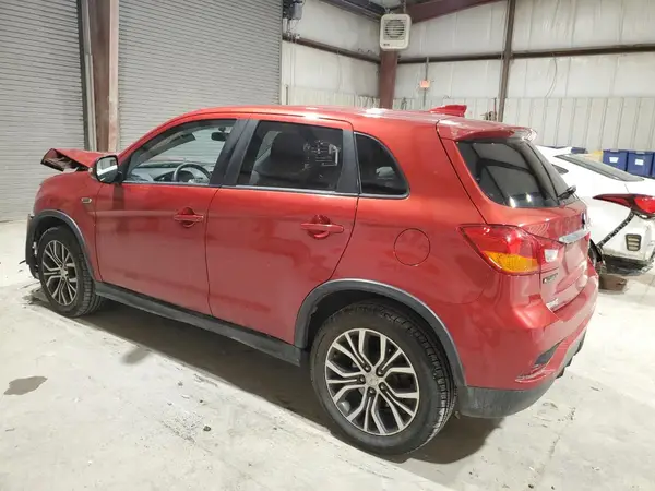 JA4AP3AU7KU013854 2019 MITSUBISHI OUTLANDER - Image 2