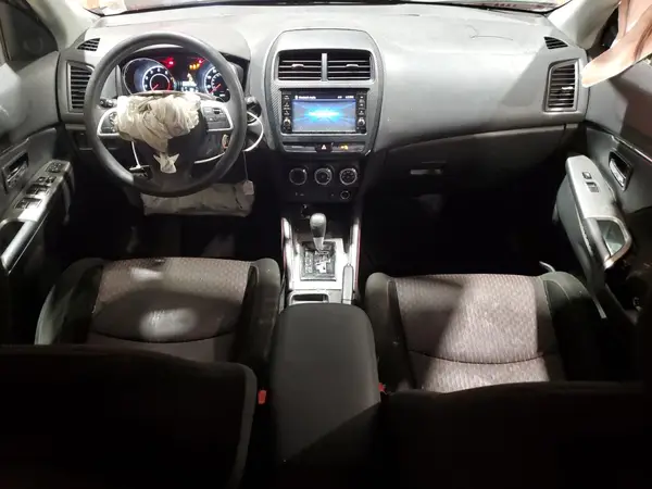 JA4AP3AU7KU013854 2019 MITSUBISHI OUTLANDER - Image 8