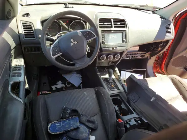 JA4AP3AU7KU015877 2019 MITSUBISHI OUTLANDER - Image 8