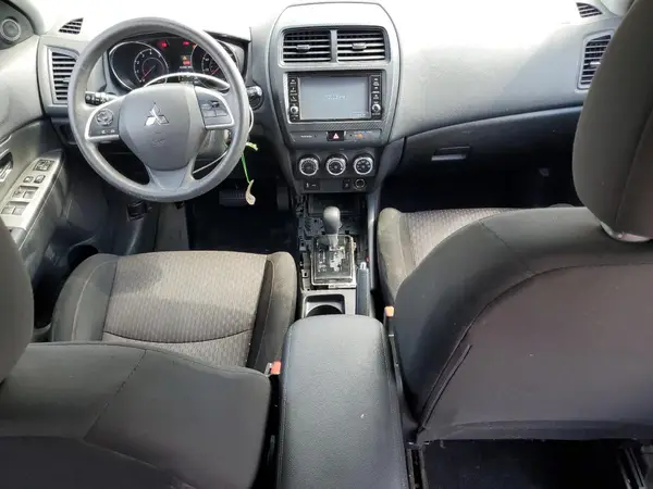 JA4AP3AU7KU017824 2019 MITSUBISHI OUTLANDER - Image 8