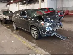 JA4AP3AU7KU020271 2019 MITSUBISHI OUTLANDER
