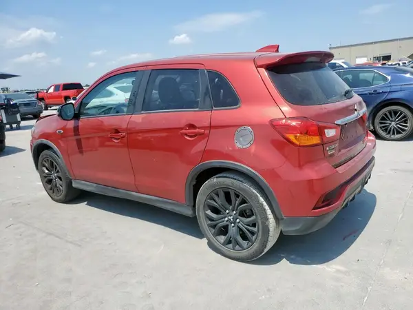 JA4AP3AU7KU022828 2019 MITSUBISHI OUTLANDER - Image 2
