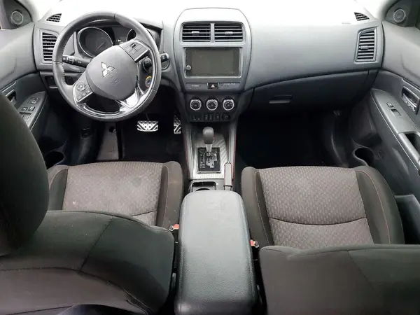 JA4AP3AU7KU024465 2019 MITSUBISHI OUTLANDER - Image 8