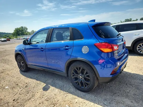 JA4AP3AU7KU025745 2019 MITSUBISHI OUTLANDER - Image 2
