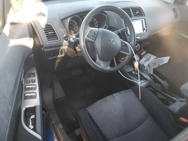 JA4AP3AU7KU032498 2019 MITSUBISHI OUTLANDER - Image 8