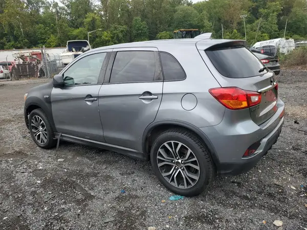 JA4AP3AU7KU035353 2019 MITSUBISHI OUTLANDER - Image 2