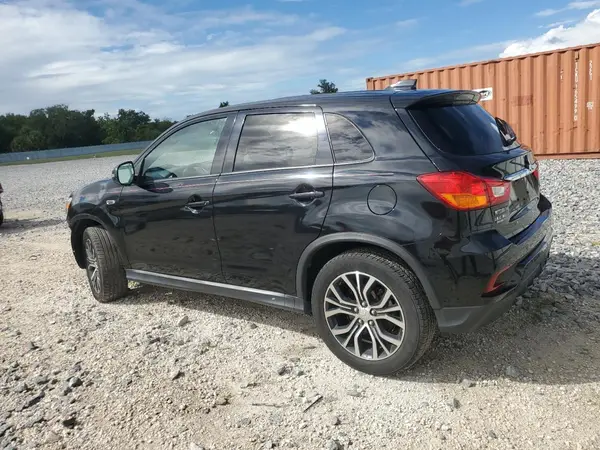 JA4AP3AU7KU035563 2019 MITSUBISHI OUTLANDER - Image 2
