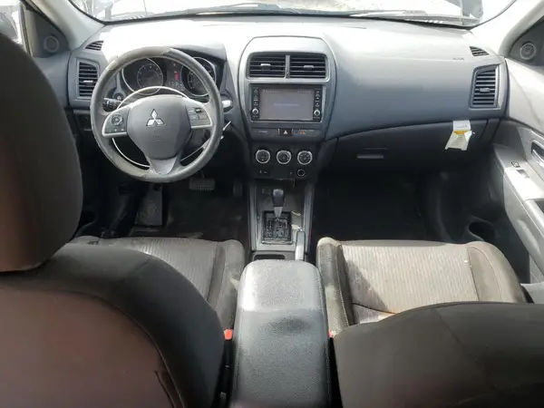 JA4AP3AU7KU035563 2019 MITSUBISHI OUTLANDER - Image 8