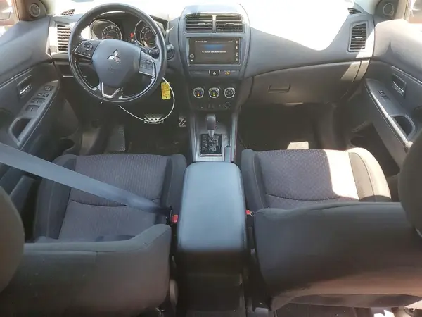 JA4AP3AU7KU036017 2019 MITSUBISHI OUTLANDER - Image 8