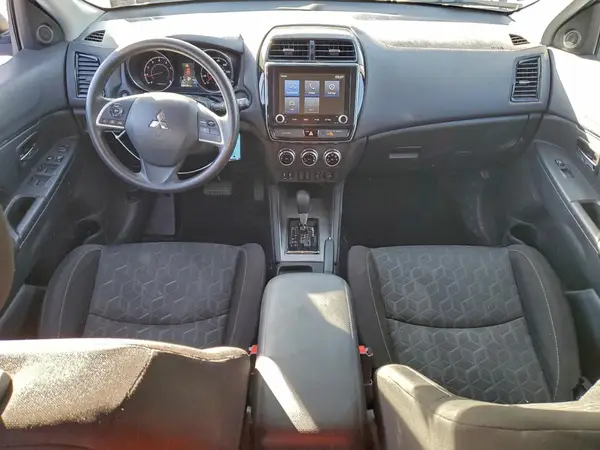JA4AP3AU7LU006310 2020 MITSUBISHI OUTLANDER - Image 8