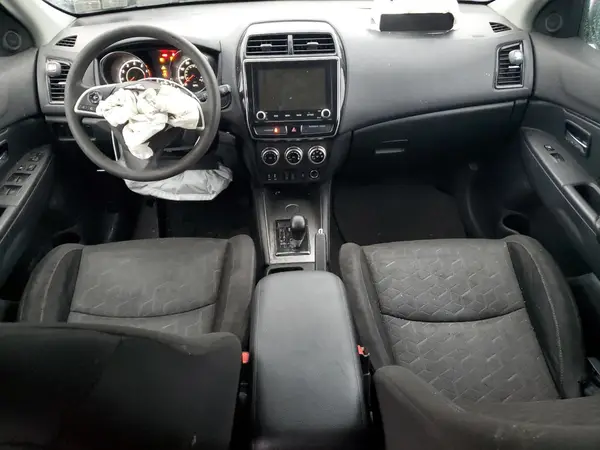 JA4AP3AU7LU009451 2020 MITSUBISHI OUTLANDER - Image 8
