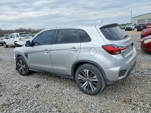 JA4AP3AU7LU011118 2020 MITSUBISHI OUTLANDER - Image 2