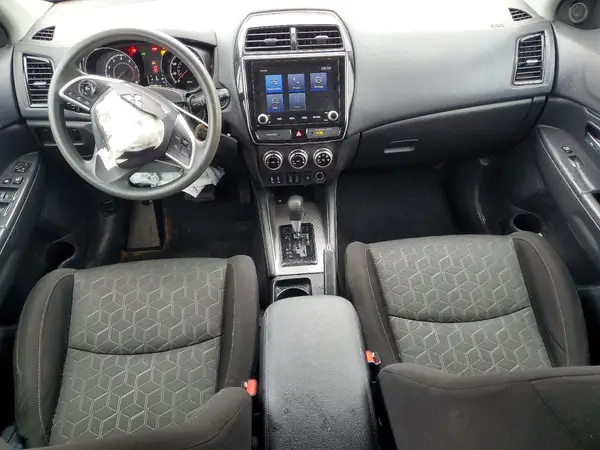 JA4AP3AU7LU017727 2020 MITSUBISHI OUTLANDER - Image 8