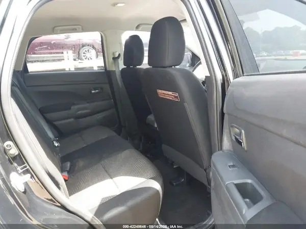 JA4AP3AU8GZ027594 2016 MITSUBISHI OUTLANDER - Image 8
