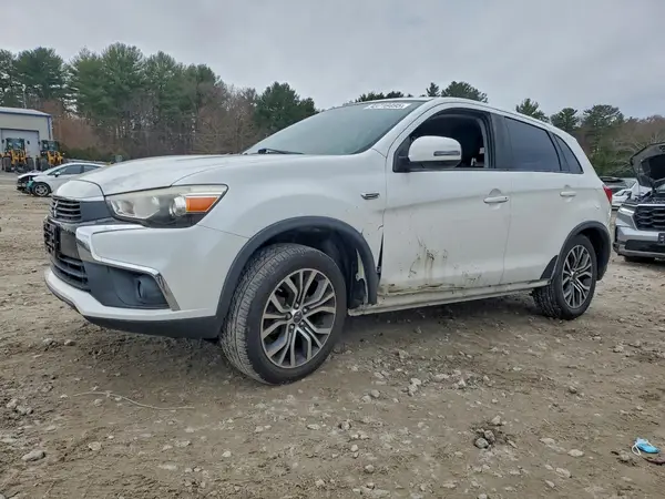 JA4AP3AU8GZ031810 2016 MITSUBISHI OUTLANDER - Image 1