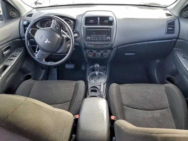 JA4AP3AU8GZ049658 2016 MITSUBISHI OUTLANDER - Image 8