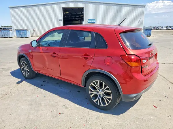 JA4AP3AU8GZ053158 2016 MITSUBISHI OUTLANDER - Image 2