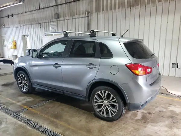 JA4AP3AU8GZ061843 2016 MITSUBISHI OUTLANDER - Image 2